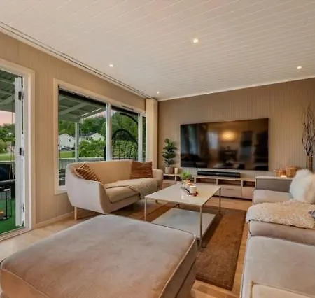 Great, Spacious In East Villa *